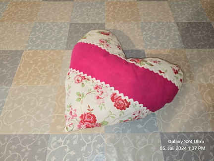 RP09 (Kuschelherz 4€)